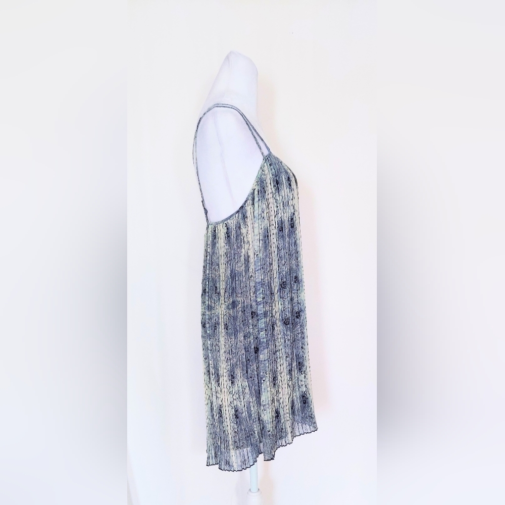 Bcbgeneration Women's Size Xs Pleated Spaghetti S… - image 6